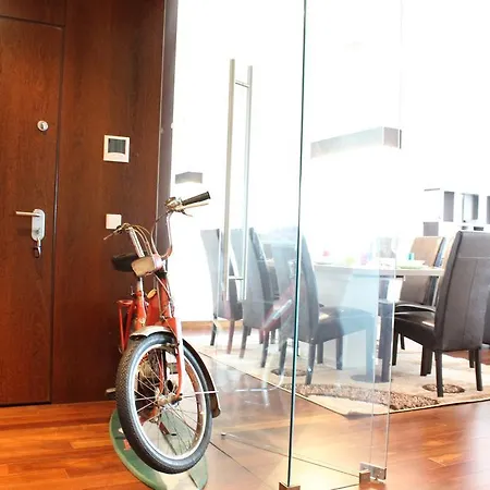 The Porto Concierge - By The Lake